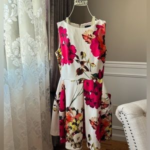 Preloved Just Taylor dress- Size 14